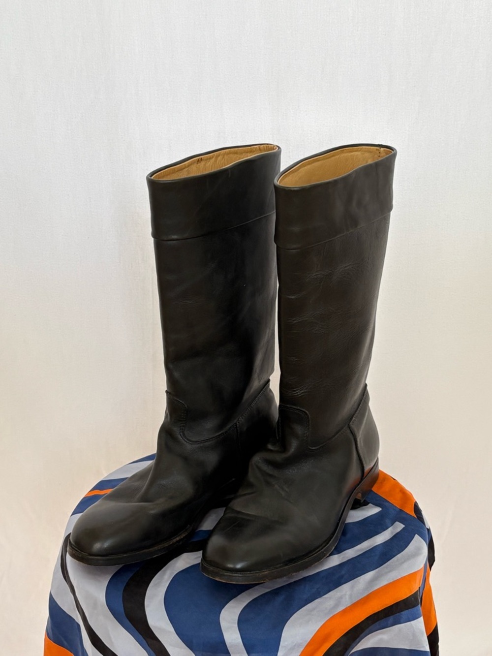Roots Black Leather Women's mid-calf Boots